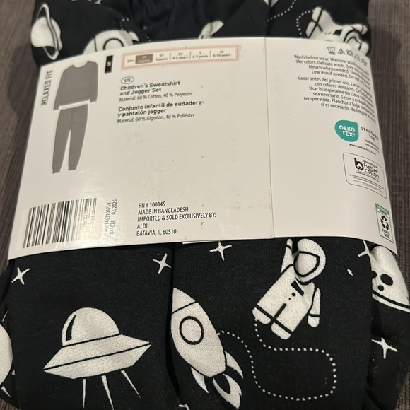 Lily & Dan Space themed Toddler Boy sweatshirt and Jogger Set 2T NWT - Picture 4 of 7